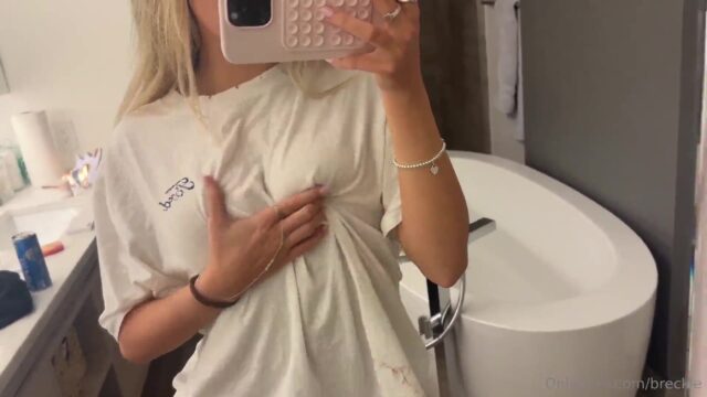 Breckie Hill onlyfans leaked – Nipple Pokies Boobs