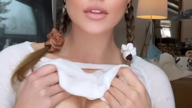 amanda cerny onlyfans leak – nude shake butt