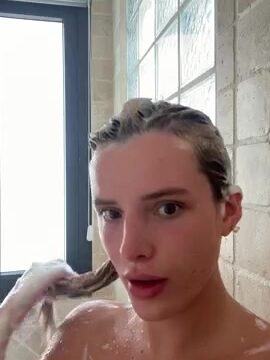 Bella Thorne porn video shower