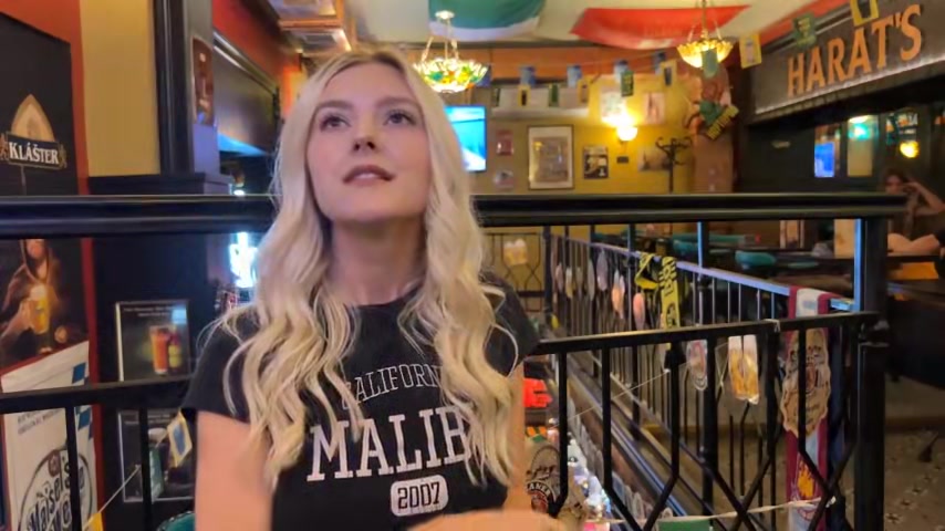 Eva Elfie porn video – fucks in a sports bar and cums on face